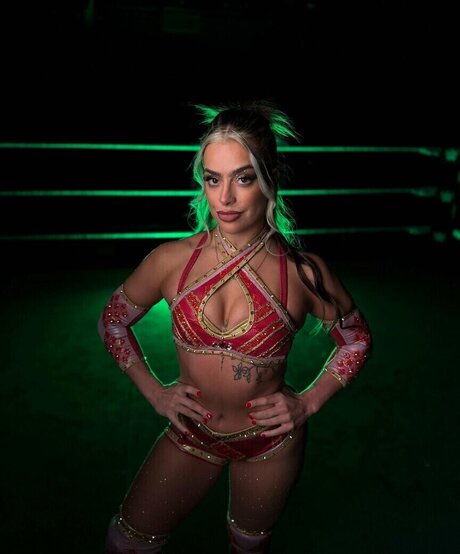 Sirena Linton 無料スター 写真