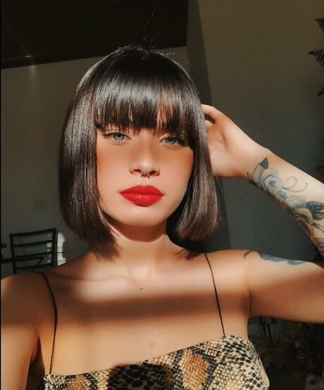 Pamela Cascante セクシーモデル 画像