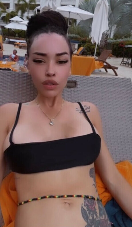 NRGneverlost アダルト女優 写真