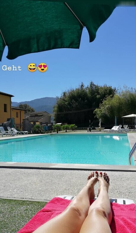 濃厚なヌードオンリーファンズ トップ 写真