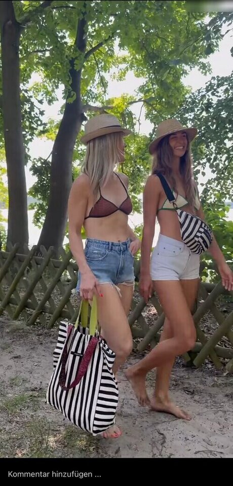 金髪美女オンリーファンズ 無料エロ 写真