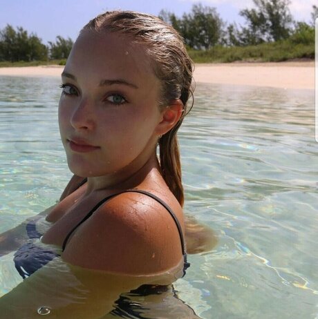 老母オンリーファン 美しいxxx 写真