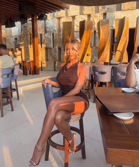 アナル乱交オンリーファンズ ベスト 写真