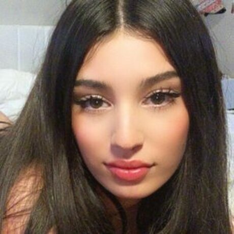 かわいいアナルオンリーファンズ ヌード ギャラリー