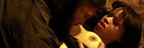 アラブの太ったオンリーファンズ セクシーヌード 画像