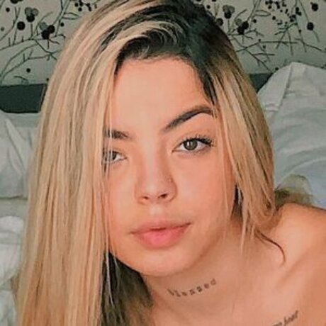 agathaacrr 最高のスター 写真