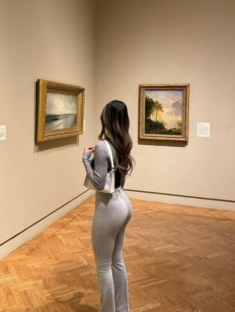 Ena Lor Hmong ホットなポルノスター 画像