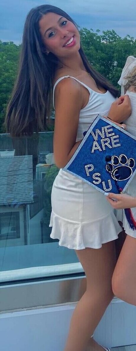 Nicolena Schoonmaker Nicolenaschoonmaker エロティックなスター ギャラリー