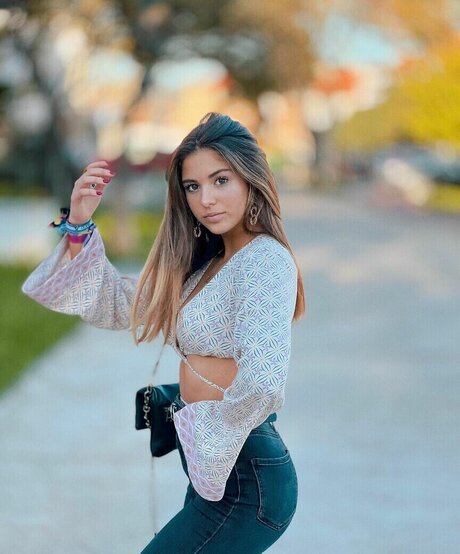 Mia Gomes 美しいスター 写真