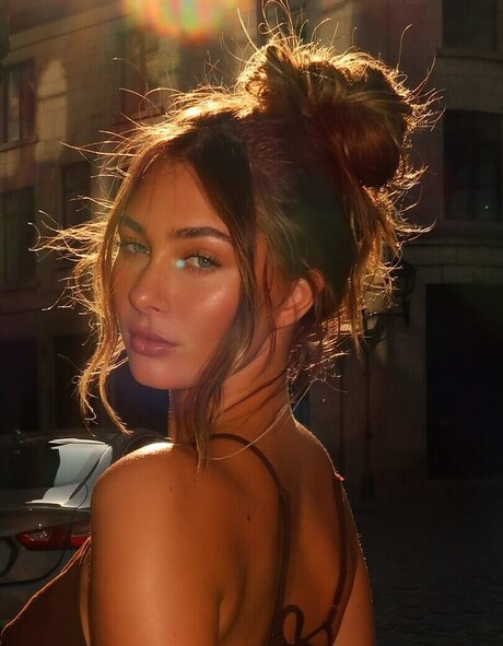 アラブの太ったオンリーファンズ セクシーヌード ギャラリー