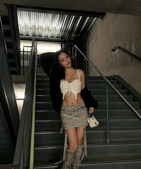 itshellovee ポルノスター ホット 写真