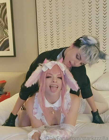 xKayweex ポルノスター 画像