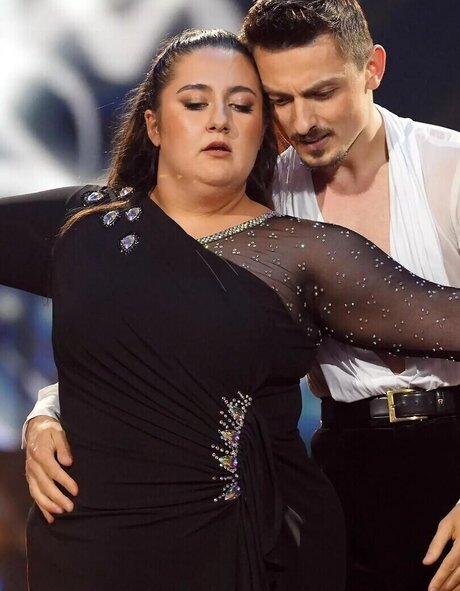 SelfieSandra ポルノスター パーフェクト 写真