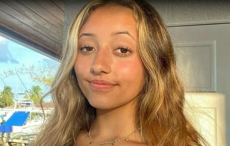 Alexis Ryan かわいいポルノスター 写真