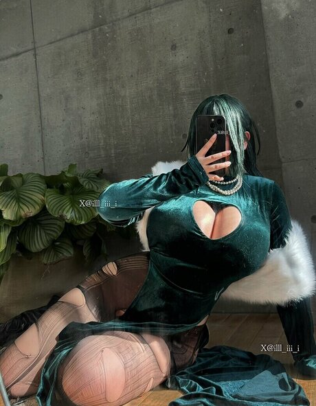 illl iii i エロティックなスター 写真