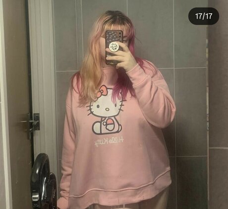 Ivy Riina 裸のモデル ギャラリー