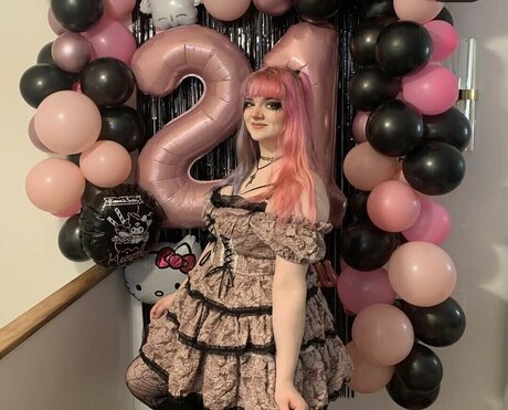 Ivy Riina アートスター アーカイブ