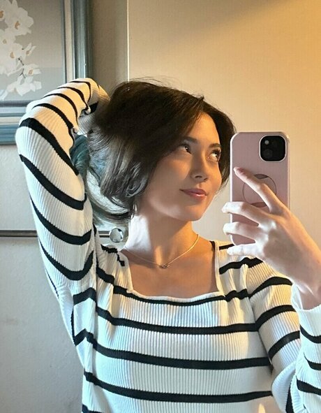 カップルのオンリーファンズ アート裸 写真