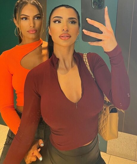 Ziyartist 素敵な女優 ギャラリー