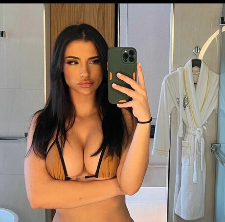 Ziyartist ポルノスター 画像