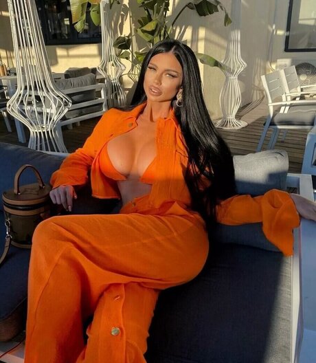 ヌード妻オンリーファンズ セクシーヌード 画像