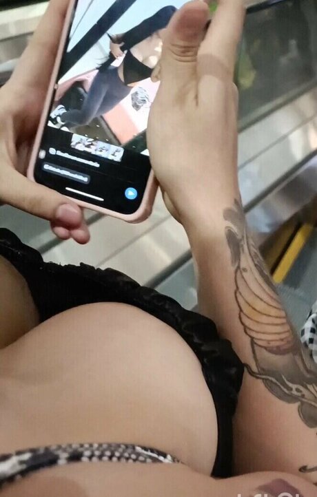 creepshot セクシーモデル 写真