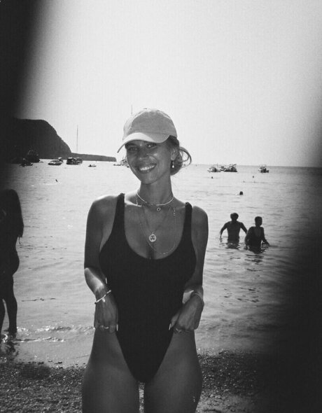 Pia Volckmann セックススター 写真