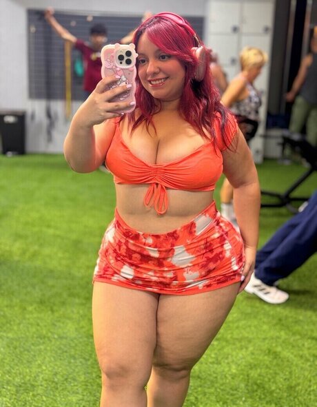 フィットネス熟女オンリーファンズ エロチック 写真