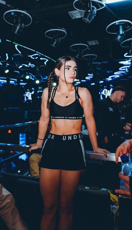 アラブのゲイオンリーファンズ ホットポルノ 画像