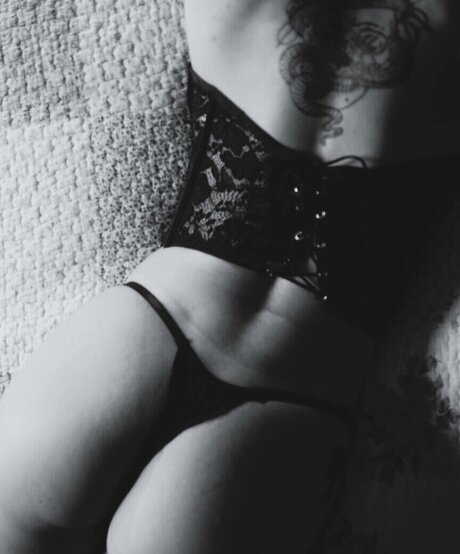 Clara Novais 無料モデル ギャラリー