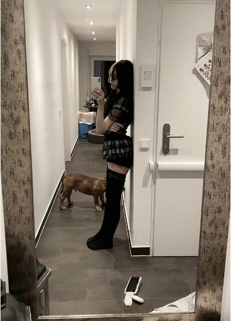 meinekatzeschmecktgut 美しいモデル 画像