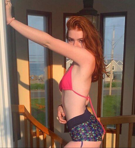 hopeweber ポルノ女優 写真