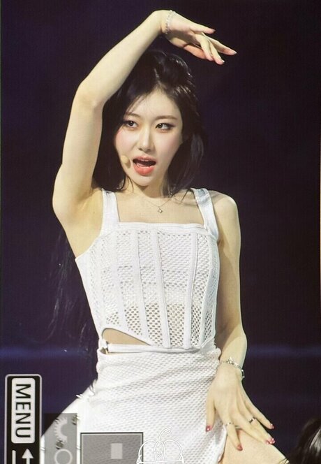 かわいいブロンドのオンリーファンズ セクシーxxx ギャラリー