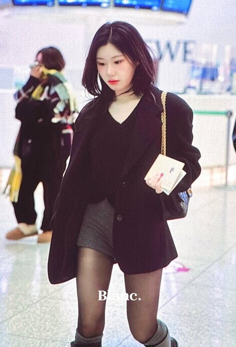 ビキニプリンセスオンリーファンズ アダルト無料 ギャラリー