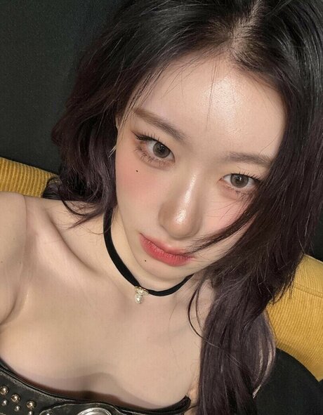Chaeryeong セックス女優 画像