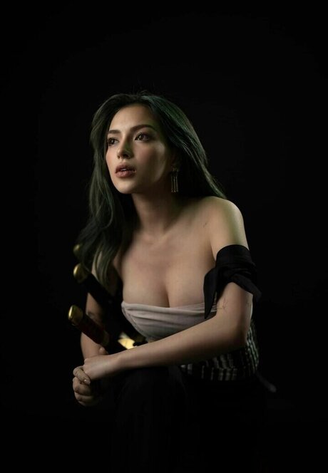 mikslmnc セクシーなスター ギャラリー