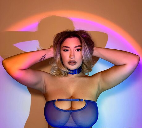 Emilly Steele セックスポルノスター 画像