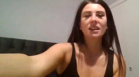 Irish Milf ポルノスター HD アーカイブ