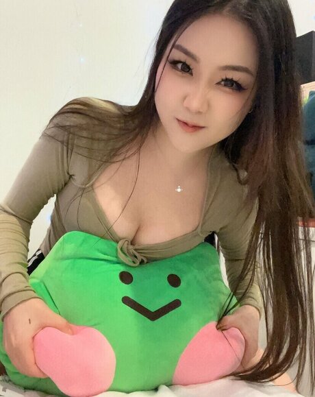 Hanavocado 美しい女優 画像