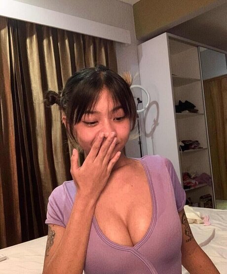 セクシーなブルネットのオンリーファンズ xxx 写真