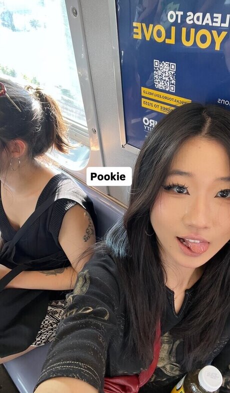 オイルを塗った巨乳オンリーファンズ 無料ポルノ アーカイブ