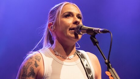 Lucy Spraggan 独占スター 画像