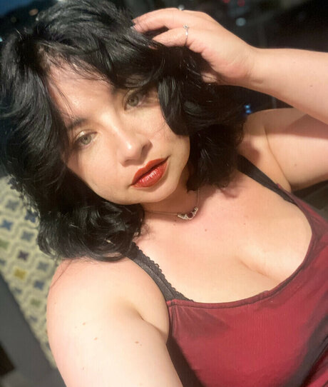 Ohcatrina ポルノスター 写真