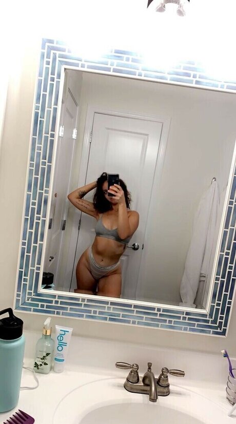 Leyla Ingalls HDスター 画像