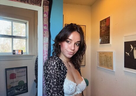 Leyla Ingalls セクシーモデル 画像