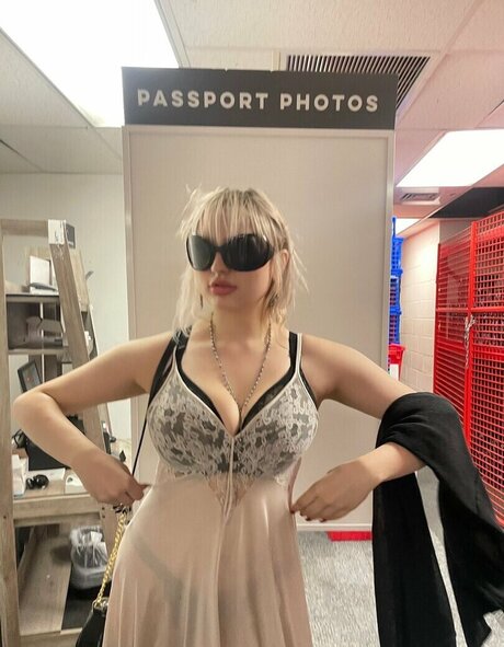 TalkFastEllie 素敵なモデル アーカイブ