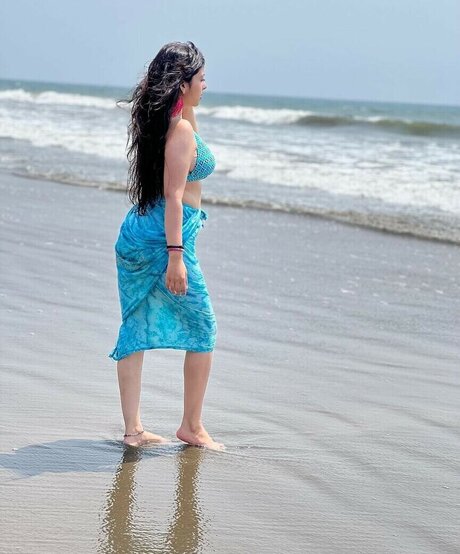 巨乳で痩せているオンリーファンズ ポルノ 写真