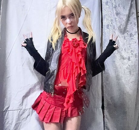 Sophie Powers ポルノスター 裸 写真