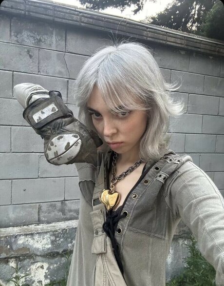 Sophie Powers 裸モデル 画像