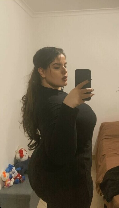 スムーズなオンリーファンズ HD 写真